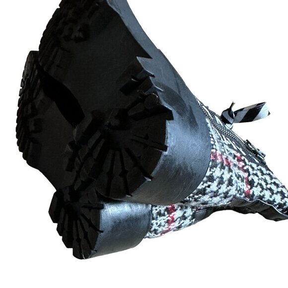 Steve Madden Boots Women's Size 6M Lennox Combat Leather Plaid Stripe Lace Black - Picture 6 of 9